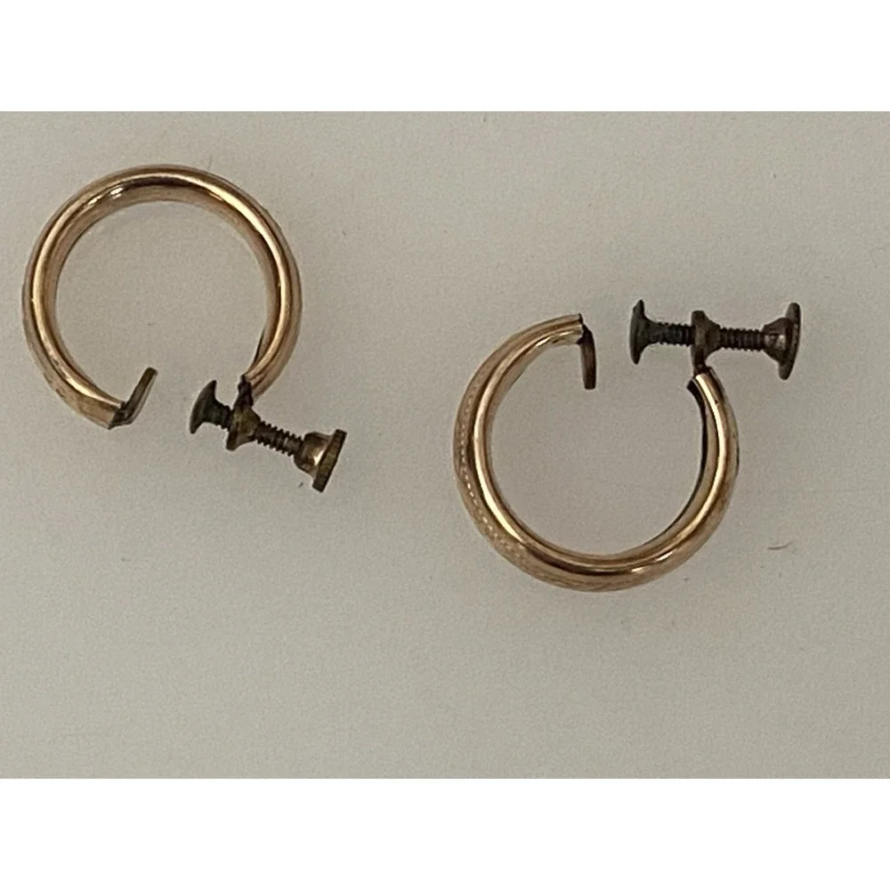 Vintage Etched Yellow Gold Tone Filled? Hoop Screw Back Earrings Huggie 1930-40s